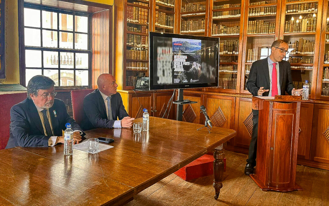 D. Héctor Izquierdo, nuevo académico de la Real Academia de Jurisprudencia y Legislación de Canarias