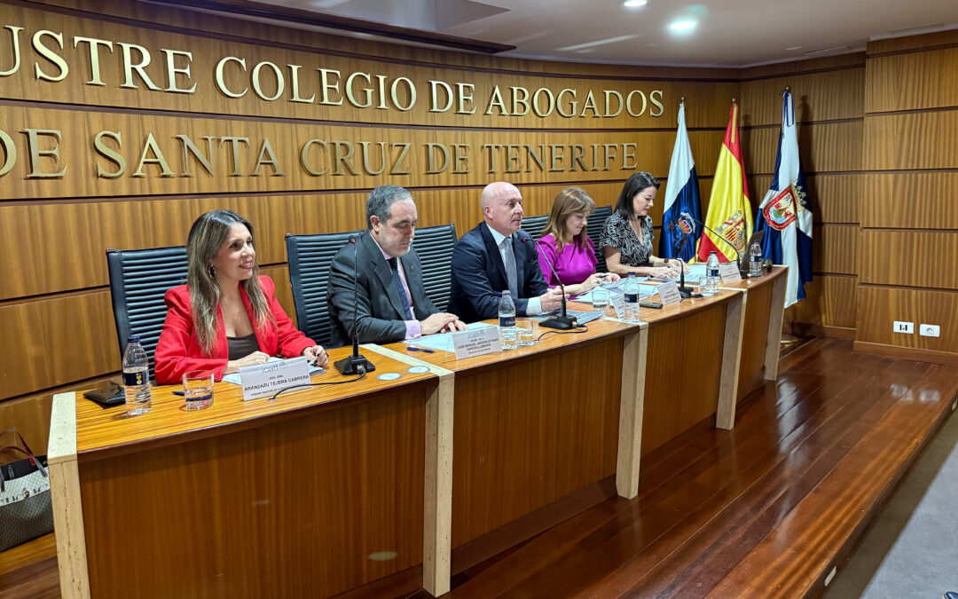 El Consejo Canario de Colegios de Abogados aborda durante unas jornadas formativas cómo la justicia restaurativa está transformando profundamente la forma en la que entendemos la imparcialidad