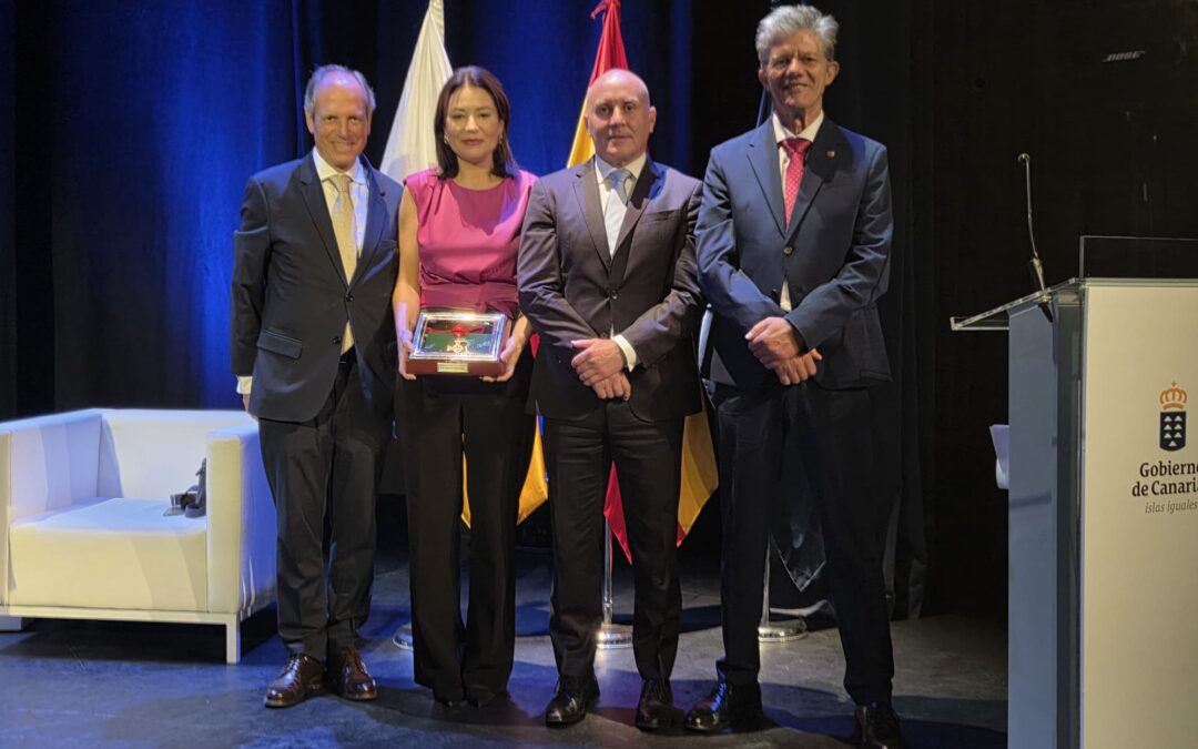 Mila Pacheco recibe la Medalla al Mérito de la Justicia con distintivo de Oro del Gobierno de Canarias